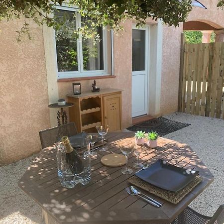 Joli Studio Independant 20M² Avec Jardin Сен-Максимен-ла-Сент-Бом Экстерьер фото